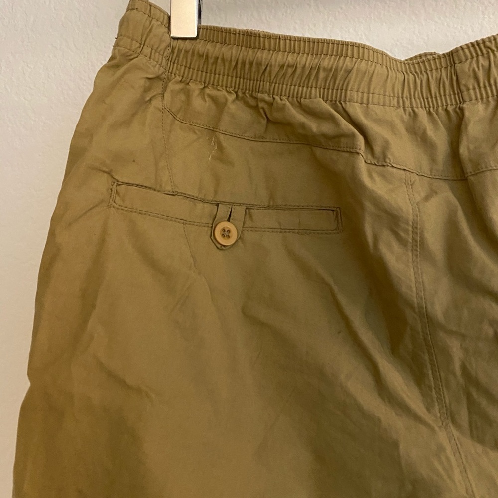 Volcom Shorts - Picture 6 of 8